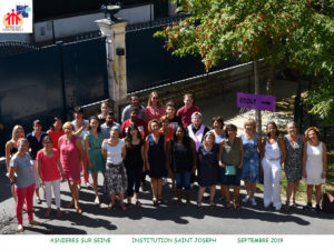 Equipe de l'école Saint Jospeh à Asnières