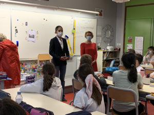 Remise de dictionnaires aux CM2