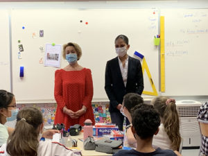 Remise de dictionnaires aux CM2