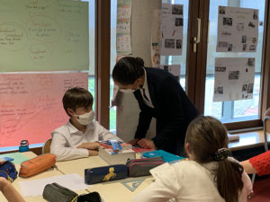 Remise de dictionnaires aux CM2